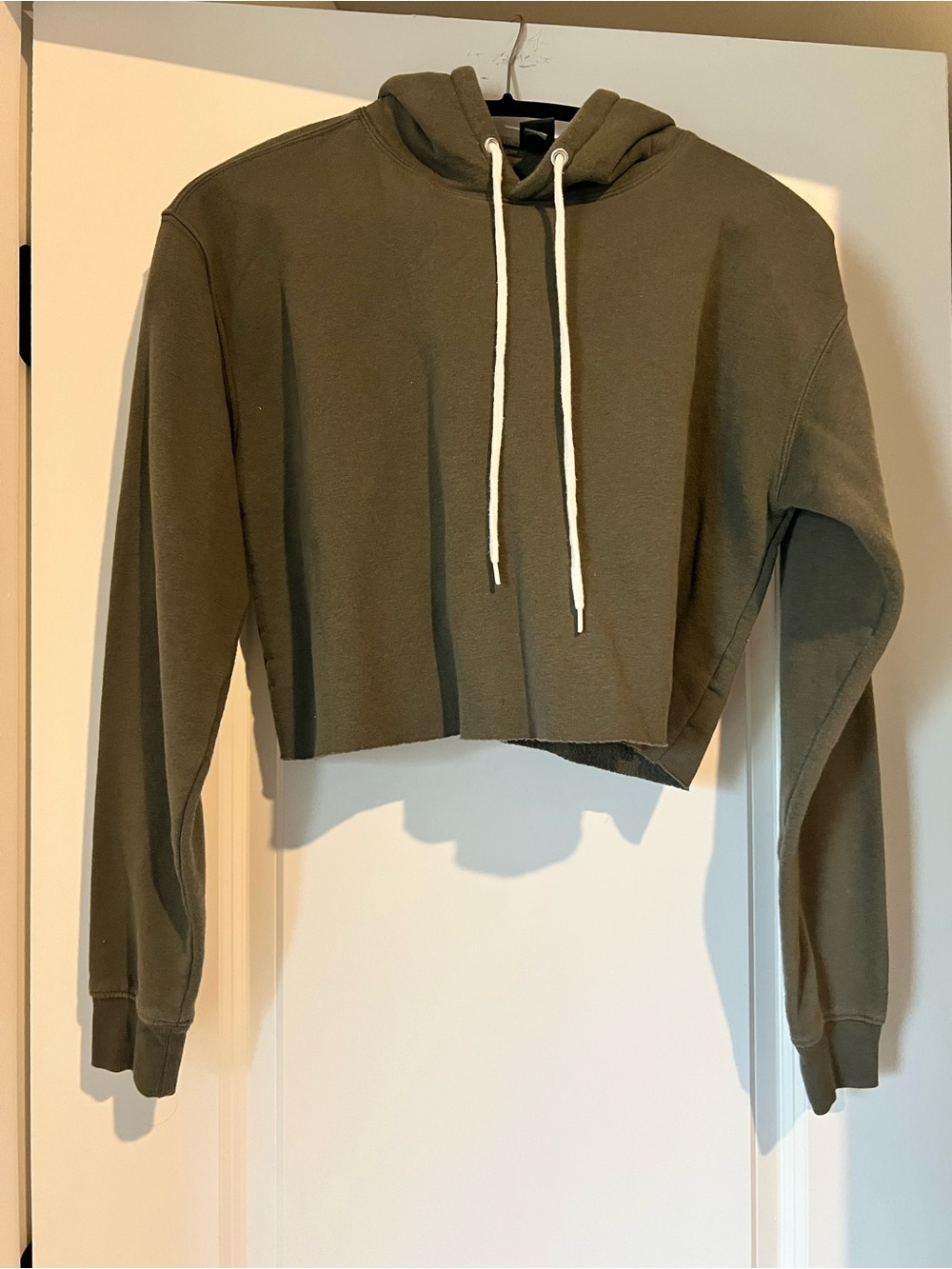 wild fable Cropped Olive Hoodie with Contrast Drawstrings